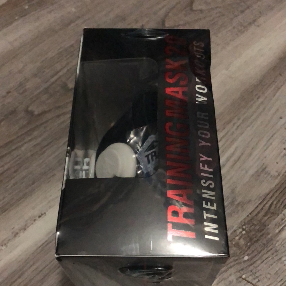 Elevation Training Mask 2.0 - Picture 2 of 4